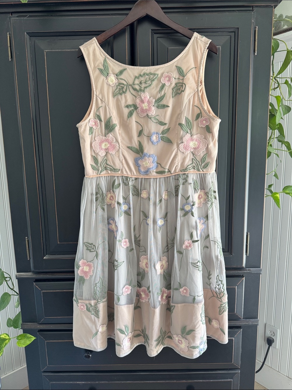 SUNDANCE DRESS